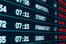 Globaler Luftverkehr im Krisenmodus: Nahost-Eskalation legt weltweite Logistikketten lahm