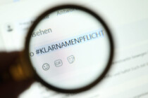 Klarnamenpflicht und EUdi-Wallet: Wie jeder Klick im Internet genehmigungspflichtig wird