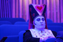 Deutschland – ein Irrenhaus oder langatmiges Kabarett? 