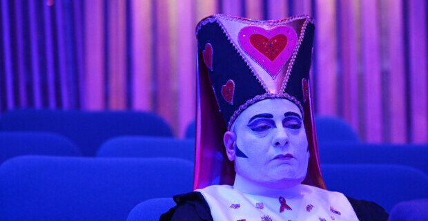 Deutschland – ein Irrenhaus oder langatmiges Kabarett? 