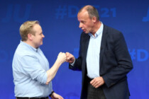 Schluss mit der Vollkaskomentalität der Politiker!