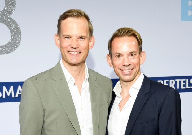 Zwei Väter und ein Baby – große Freude in den Medien