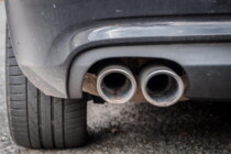 Presseschau: Die klammheimliche Freude über hohe Spritpreise