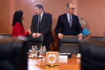 Bei Spritpreisen Klingbeil gegen Reiche und Merz – für Bürger haben alle drei kein Herz