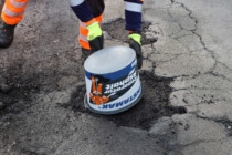 Bald kein Bitumen, also kein Asphalt und keine Straßenreparaturen mehr?