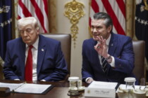 Hegseth feuert drei Generäle, Trump die Justizministerin