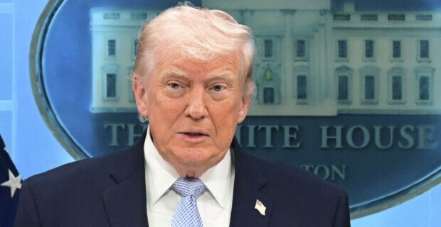 Waffenruhe mit Iran: Trumps Kurs trifft Teheran härter als Europas Moralrhetorik