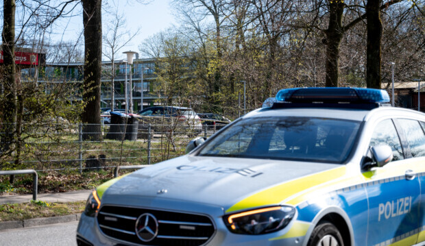 Hamburg: Messertaten werden an Schulen zur Regel – Städte und Politik haben es befördert