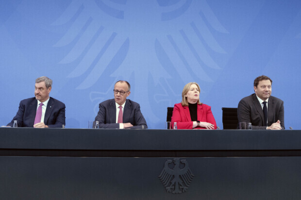 Senkung Mineralölsteuer: Berlin erwacht aus seiner Apathie – bleibt aber international ohne Zugriff