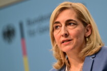 Nina Warken – Konkursverwalterin des Gesundheitswesens