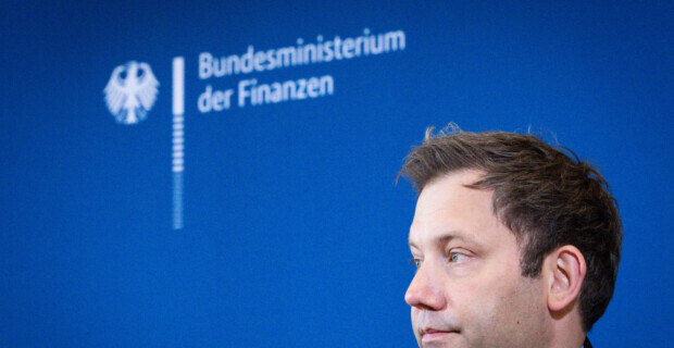 Finanzministerium beschneidet Altersvorsorge: Zollfreilager für Silber und Sachwerte beendet