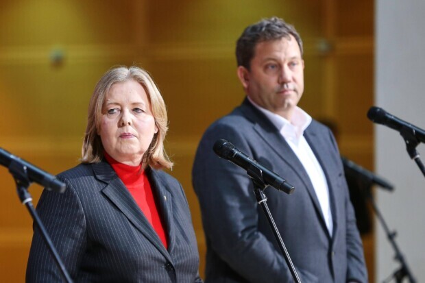 SPD stürzt auf Rekordtief: Klingbeil und Bas führen die leere Partei immer tiefer ins Elend