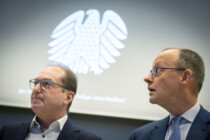 Bedrohung durch Iran in Deutschland: Sicherheitsleute kritisieren Regierungslinie