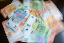 Inflation: Benennung desselben Wertes mit größeren Zahlen