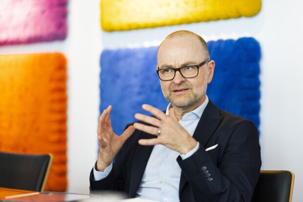Bahlsen-Chef warnt vor AfD und Remigration