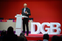 Friedrich Merz erntet Buhrufe und Gelächter beim DGB-Kongress