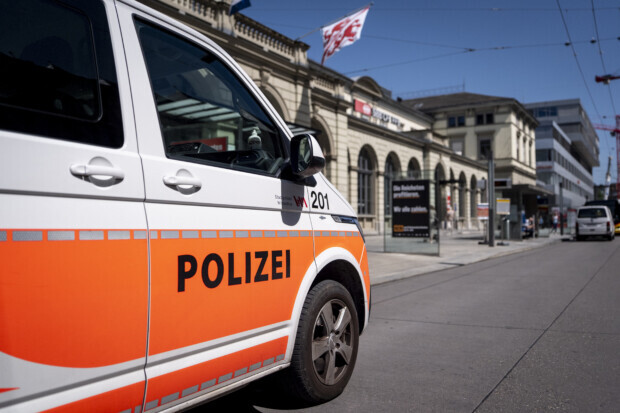 Terror in Winterthur: Messerangriff am Bahnhof nach Aufenthalt in Psychiatrie