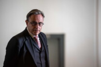 Premier De Wever offen für Reform des Antirassismusgesetzes