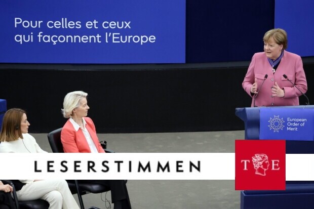 Leserstimmen zu: Am Ende lässt ein demokratieverachtender Hosenanzug die Hosen runter