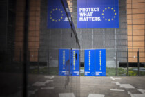 EU-Corona-Fonds: Offenbar Milliarden in dunklen Löchern versickert