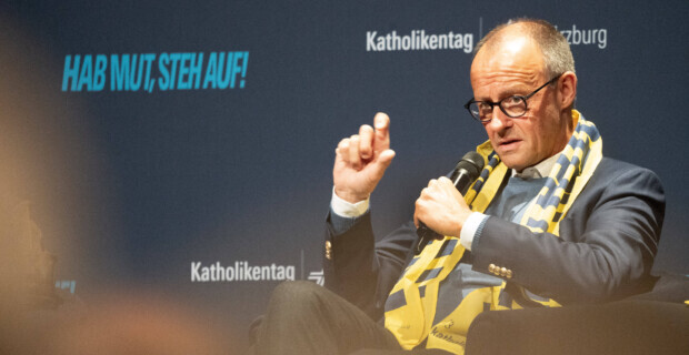 Was stört Friedrich Merz, den großen Kommunikator, genau an den USA?