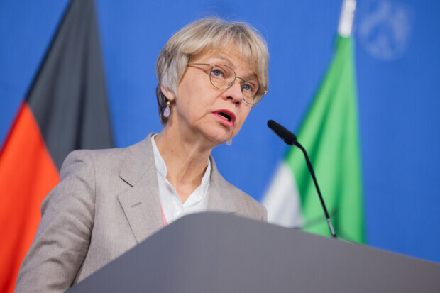 NRW: 7.800 unbesetzte Lehrer-Stellen – nun lockt man Ruheständler