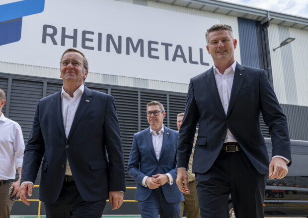 Zivile Industrie geht, die Rüstung kommt – und verbrennt dabei die Zukunft