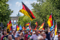 Berlin: Tausende demonstrieren gegen Bundesregierung