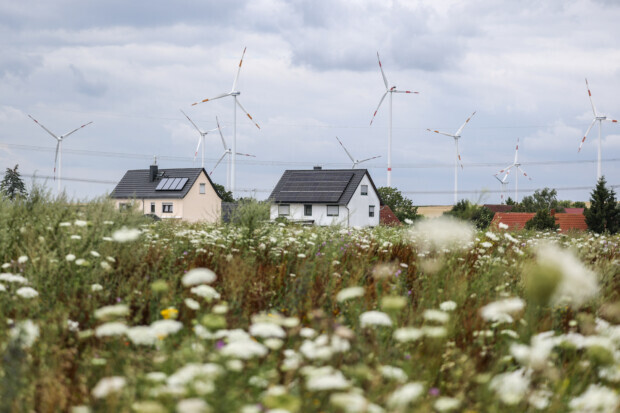Windräder: Klimaretter oder Krankmacher?