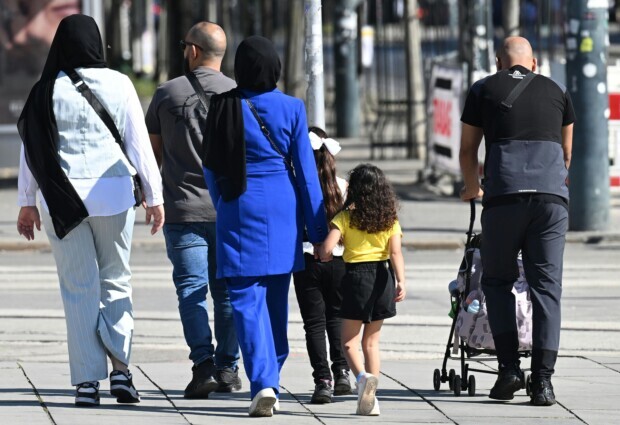Sozialhilfe in Absurdistan: Monatlich 8.200 Euro für syrische Familie in Wien