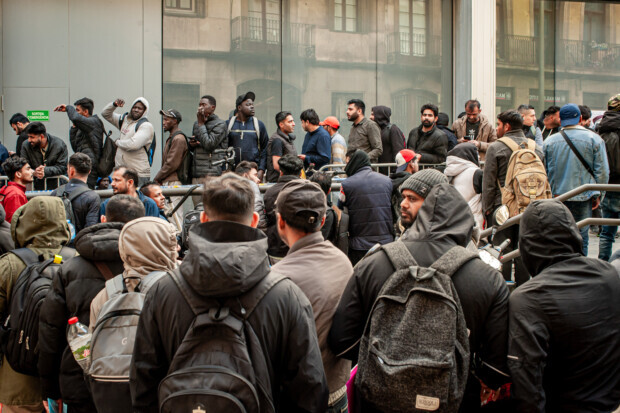 Spanien: Wie aus einer halben Million drei Millionen Aufenthaltsberechtigte werden