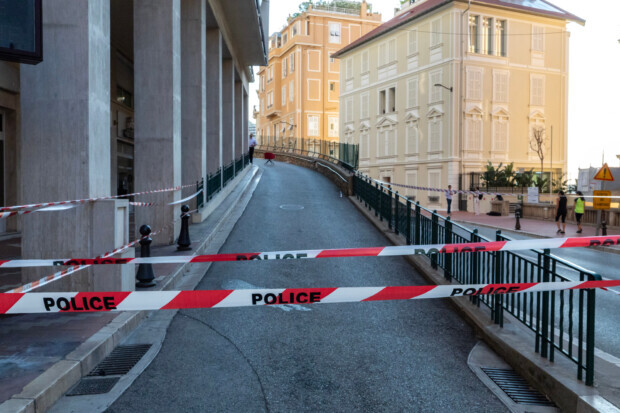 Bombenexplosion in Monaco: Polizei fahndet nach Täterin