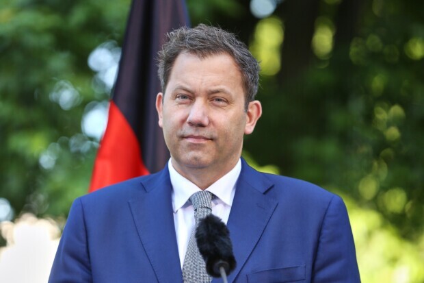 Klingbeil plant noch mehr Schulden – Kritik an „Luftbuchung ohne konkrete Deckung“