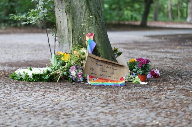 Den Grund für den CSD-Anschlag verschweigen sie wie den am Breitscheidplatz