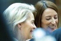 EU: „Ein reines Scheinparlament“ – kritische Stimmen zum Durchpeitschen der Chatkontrolle