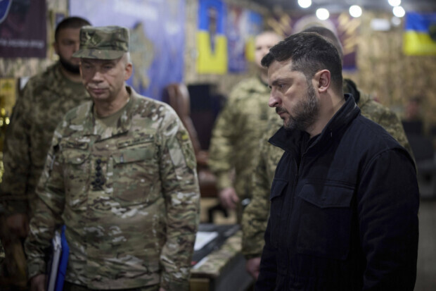 Ukraine: Selenskyj feuert Oberbefehlshaber Syrskyj