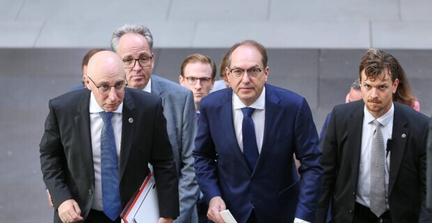 „Die größte Bedrohung kommt von rechts“: Der Verfassungsschutz und seine blinden Flecken