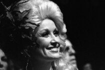 Dolly Parton ist tot – Abschied von einer Königin nicht nur des Country