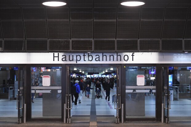 Drogenhandel am Düsseldorfer Hauptbahnhof: Von 110 Tatverdächtigen sind 104 Ausländer