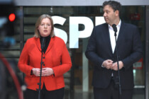 Wolken über Willy-Brandt-Haus: SPD streicht Stellen und verlängert Arbeitszeit