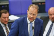 Gerichte gegen die Demokratie: Justiz verschanzt sich hinter Formalien