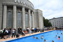 Berlins Theater-Freibad: Kein Zutritt für Weiße