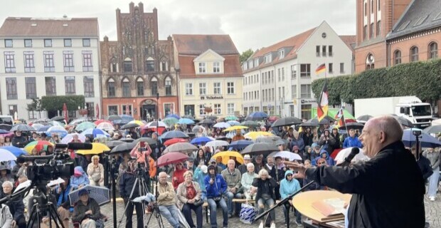 „Wir wollen Brücken bauen ohne Brandmauern“