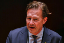 Seibert gießt kurz nach Pensionierung als Botschafter Öl ins Nahost-Feuer