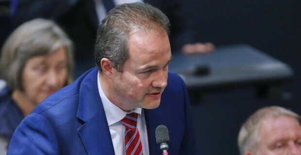 Ablehnung der Eilanträge von Martin Sichert und Stephan Bothe durch die Verwaltungsgerichte