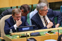 UN-Migrationspakt: Deutschland zahlt hunderte Millionen – und bekommt nichts dafür