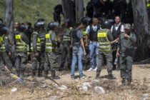 Schlacht am Grenzzaun bei Ceuta: Polizei stoppt weitere Migranten-Welle
