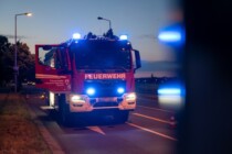 Deutschlands Stromnetz im Visier? Feuer in Berlin, Loch im Zaun am Umspannwerk Wesel