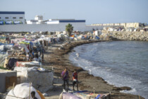 3.000 Migranten leben immer noch an den Stränden Ceutas