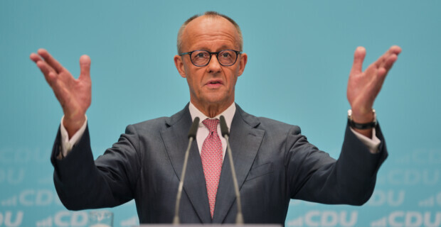 Genosse Merz kündigt einen linken Kurs für die CDU an